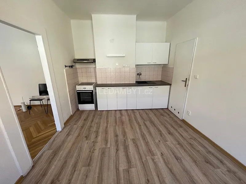 Pronájem bytu 2+1 54 m²